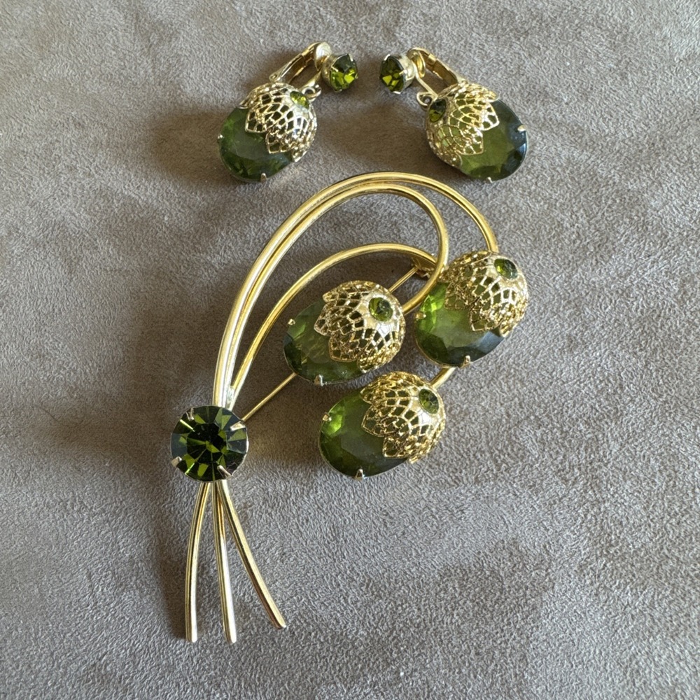 Juliana D&E for Sarah Coventry Touch Of Elegance Brooch & Earrings Set NEW!